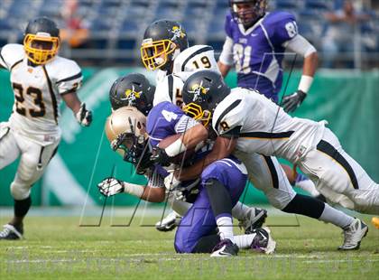 Thumbnail 3 in St. Augustine vs. Mission Bay (CIF SDS D2 Final) photogallery.