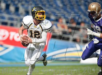 Thumbnail 3 in St. Augustine vs. Mission Bay (CIF SDS D2 Final) photogallery.