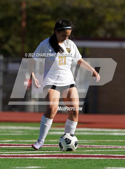 Thumbnail 2 in Klein Oak vs A&M Consolidated (College Station Classic) photogallery.