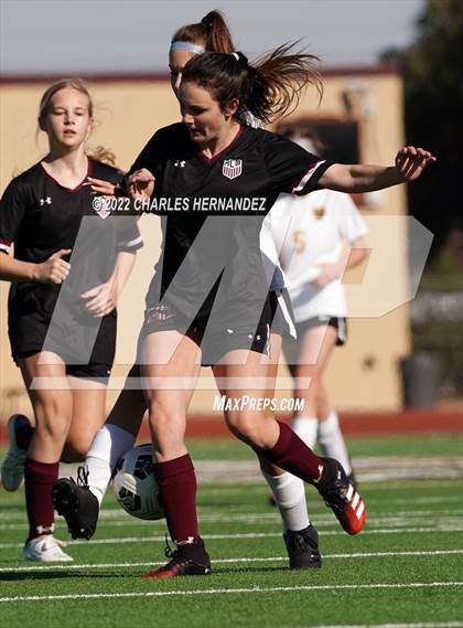 Thumbnail 2 in Klein Oak vs A&M Consolidated (College Station Classic) photogallery.
