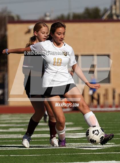 Thumbnail 2 in Klein Oak vs A&M Consolidated (College Station Classic) photogallery.