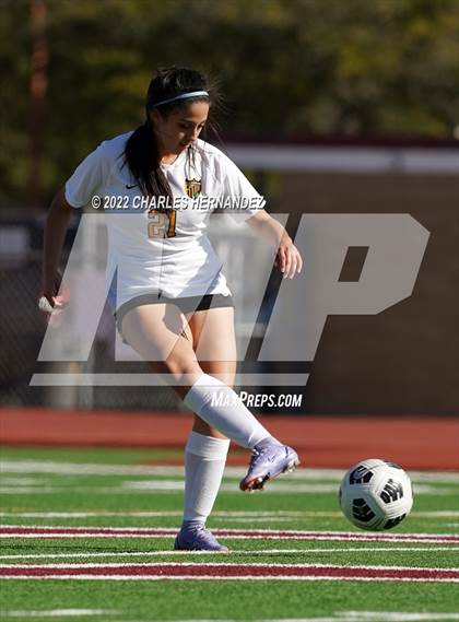 Thumbnail 1 in Klein Oak vs A&M Consolidated (College Station Classic) photogallery.