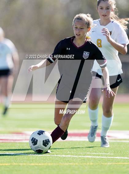Thumbnail 2 in Klein Oak vs A&M Consolidated (College Station Classic) photogallery.