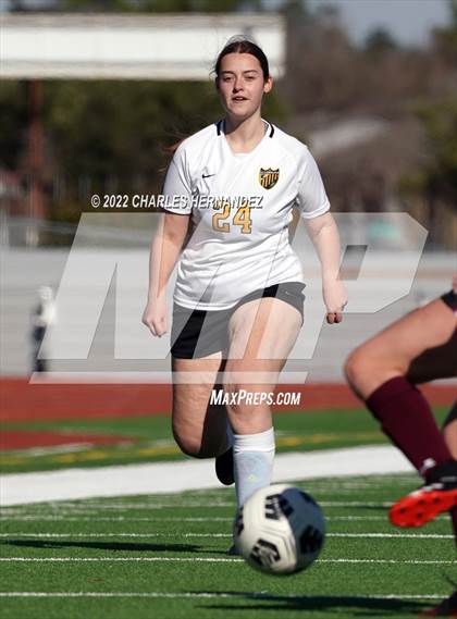 Thumbnail 3 in Klein Oak vs A&M Consolidated (College Station Classic) photogallery.
