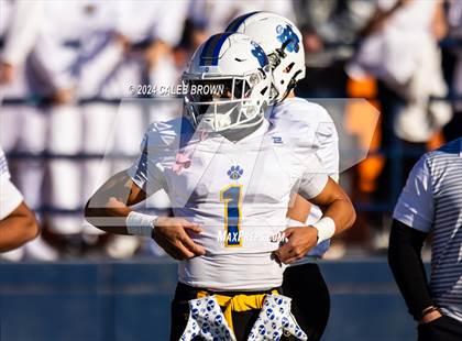 Thumbnail 1 in Orem @ Timpview (UHSAA 5A Quaterfinal) photogallery.