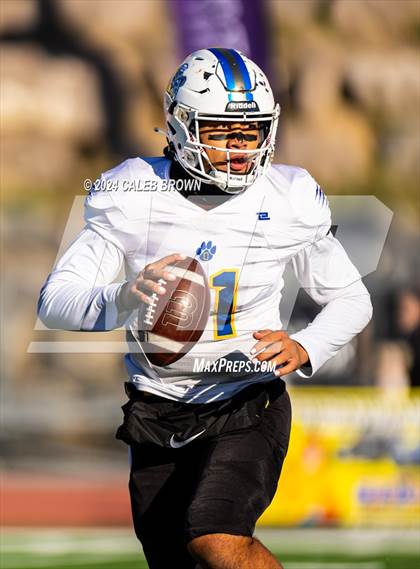 Thumbnail 1 in Orem @ Timpview (UHSAA 5A Quaterfinal) photogallery.