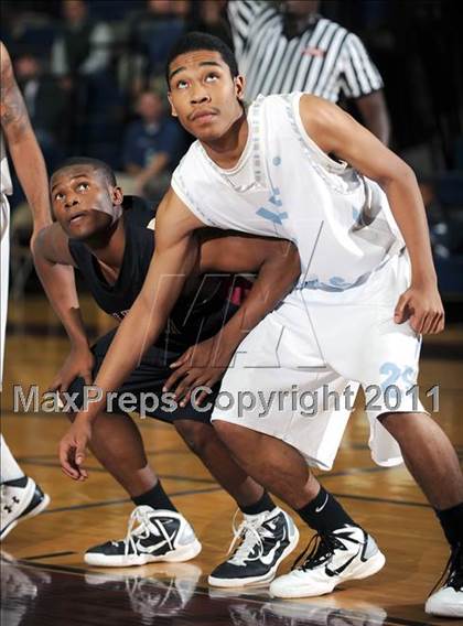 Thumbnail 2 in Columbia vs. Lee photogallery.