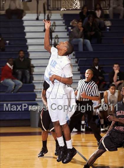 Thumbnail 3 in Columbia vs. Lee photogallery.