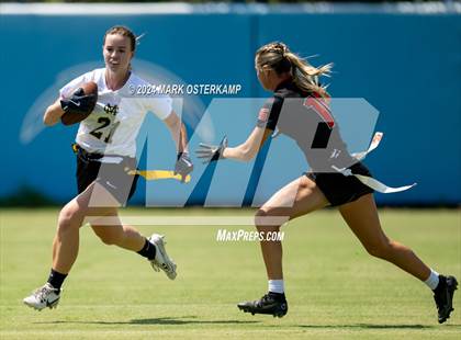 Thumbnail 1 in Huntington Beach vs. Mira Costa photogallery.