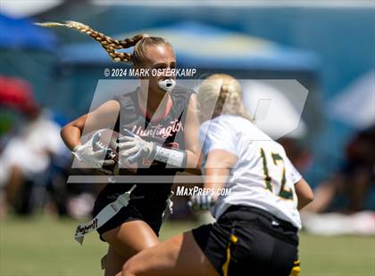 Thumbnail 1 in Huntington Beach vs. Mira Costa photogallery.