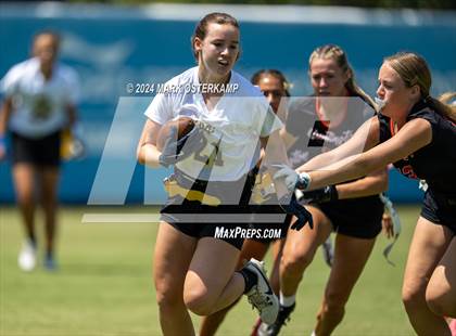 Thumbnail 3 in Huntington Beach vs. Mira Costa photogallery.