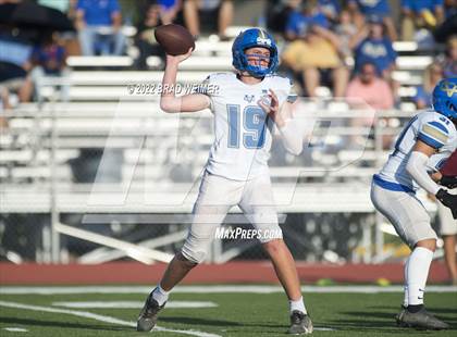 Thumbnail 3 in Vandebilt Catholic @ E.D. White photogallery.
