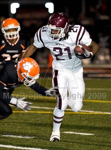 Thumbnail 3 in Belleville West @ Edwardsville photogallery.