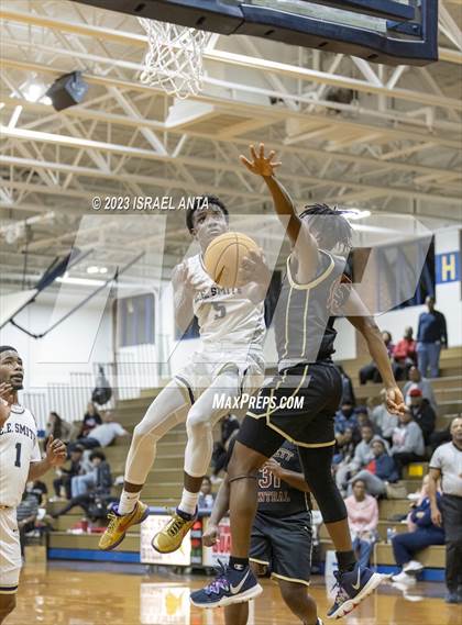 Thumbnail 3 in Harnett Central @ E.E. Smith photogallery.