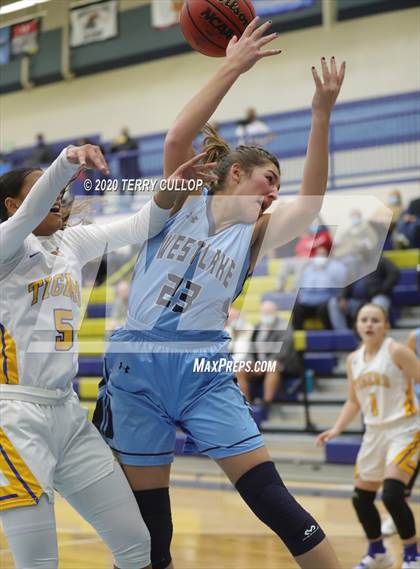 Thumbnail 3 in Westlake vs. Orem photogallery.