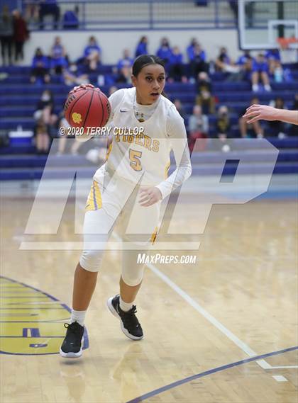 Thumbnail 2 in Westlake vs. Orem photogallery.