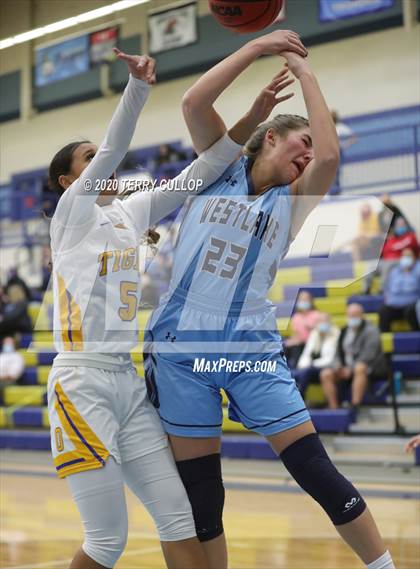 Thumbnail 2 in Westlake vs. Orem photogallery.