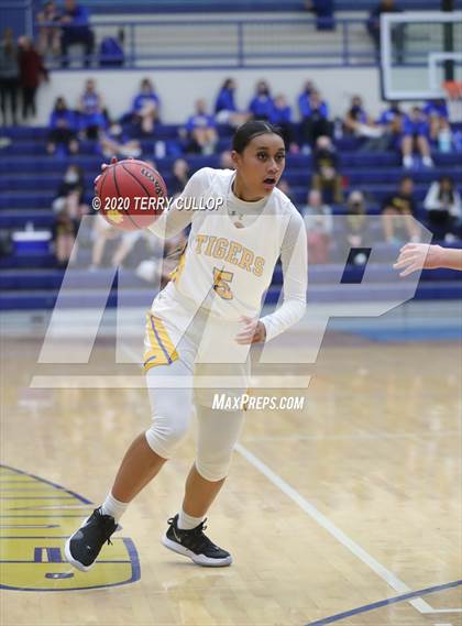 Thumbnail 1 in Westlake vs. Orem photogallery.