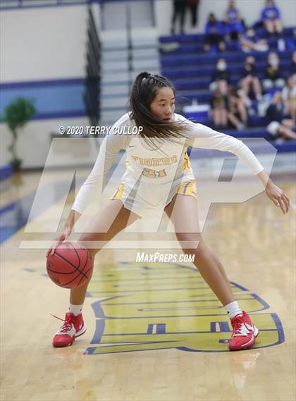 Thumbnail 1 in Westlake vs. Orem photogallery.