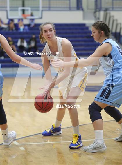 Thumbnail 1 in Westlake vs. Orem photogallery.