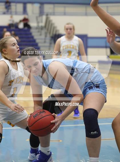 Thumbnail 3 in Westlake vs. Orem photogallery.