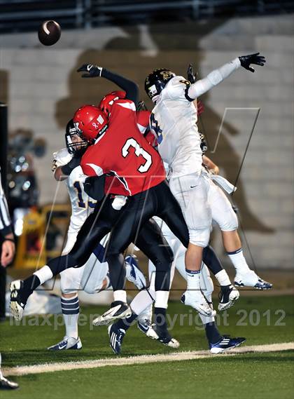 Thumbnail 1 in Kilgore vs. Stephenville (UIL 3A Division 1 Semifinals) photogallery.