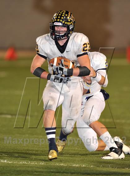 Thumbnail 2 in Kilgore vs. Stephenville (UIL 3A Division 1 Semifinals) photogallery.