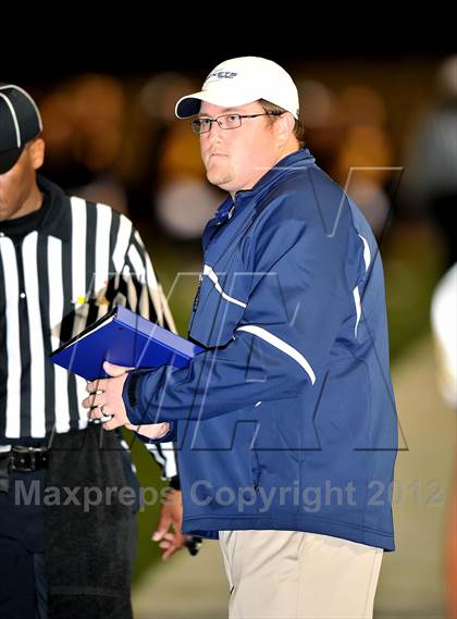 Thumbnail 2 in Kilgore vs. Stephenville (UIL 3A Division 1 Semifinals) photogallery.