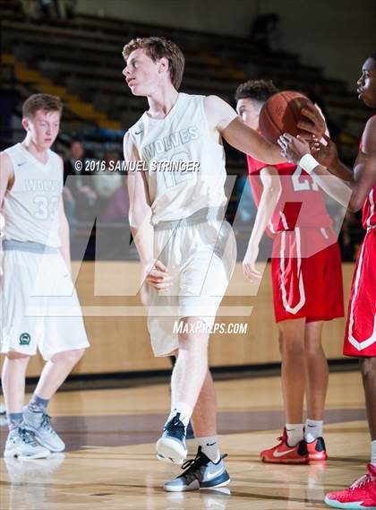 Thumbnail 1 in Saint Mary's vs. San Ramon Valley (Crusader Classic) photogallery.