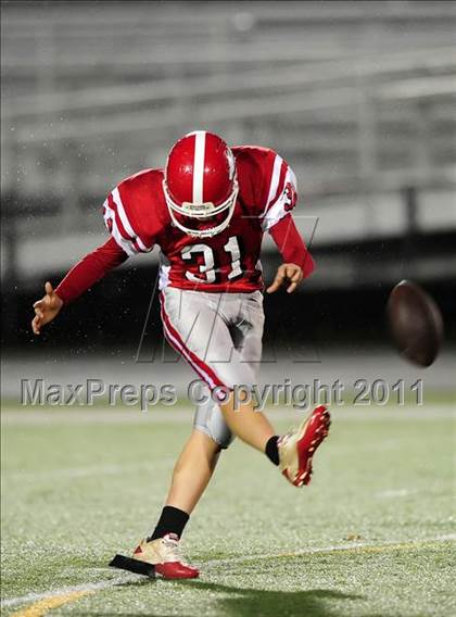 Thumbnail 3 in North Haven vs. Masuk (CIAC Class L Quarterfinal) photogallery.