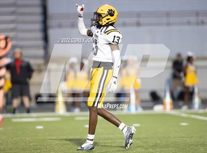 Thumbnail 2 in Valdosta vs Warner Robins  photogallery.