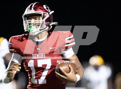 Thumbnail 2 in Valdosta vs Warner Robins  photogallery.