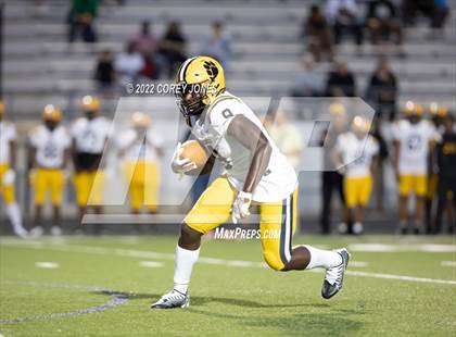 Thumbnail 1 in Valdosta vs Warner Robins  photogallery.
