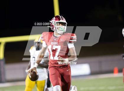 Thumbnail 1 in Valdosta vs Warner Robins  photogallery.