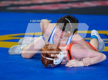 Thumbnail 1 in NYSPHSAA Wrestling Championships Round 1 102 lbs - 126 lbs photogallery.