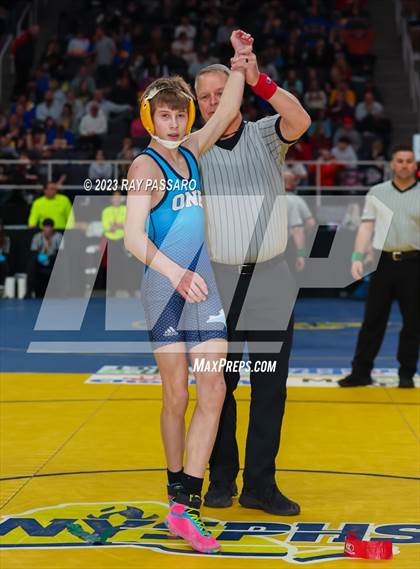 Thumbnail 2 in NYSPHSAA Wrestling Championships Round 1 102 lbs - 126 lbs photogallery.