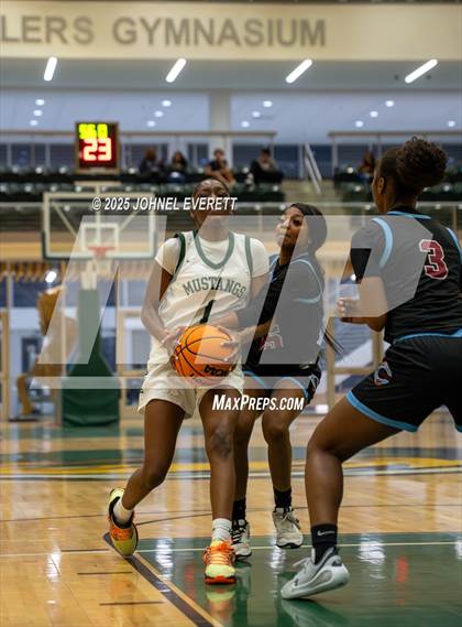 Thumbnail 1 in Carver @ Morrow photogallery.