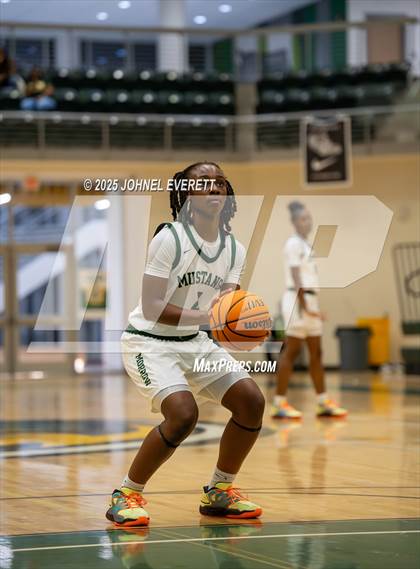 Thumbnail 1 in Carver @ Morrow photogallery.