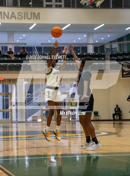 Thumbnail 3 in Carver @ Morrow photogallery.