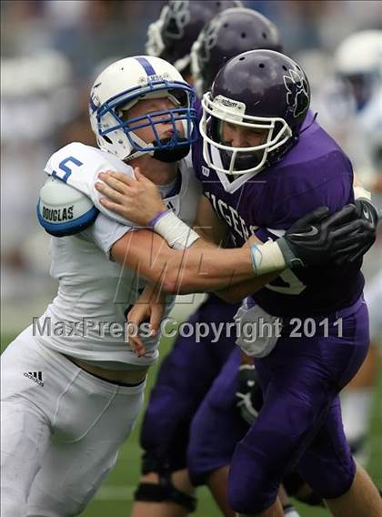 Thumbnail 2 in St. Xavier vs. Pickerington Central (Kirk Herbstreit National Kickoff Classic) photogallery.
