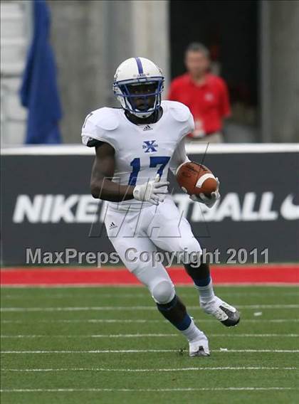 Thumbnail 1 in St. Xavier vs. Pickerington Central (Kirk Herbstreit National Kickoff Classic) photogallery.