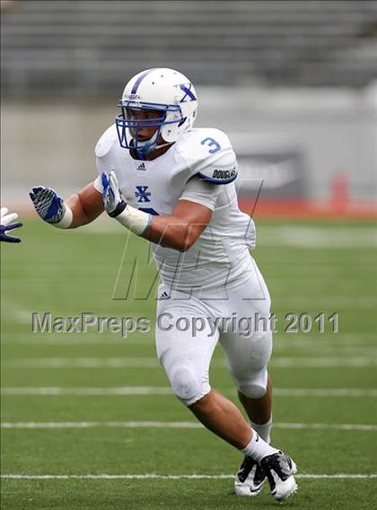 Thumbnail 3 in St. Xavier vs. Pickerington Central (Kirk Herbstreit National Kickoff Classic) photogallery.