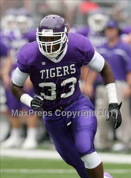 Thumbnail 1 in St. Xavier vs. Pickerington Central (Kirk Herbstreit National Kickoff Classic) photogallery.
