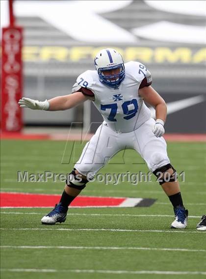 Thumbnail 2 in St. Xavier vs. Pickerington Central (Kirk Herbstreit National Kickoff Classic) photogallery.