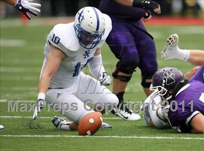 Thumbnail 3 in St. Xavier vs. Pickerington Central (Kirk Herbstreit National Kickoff Classic) photogallery.