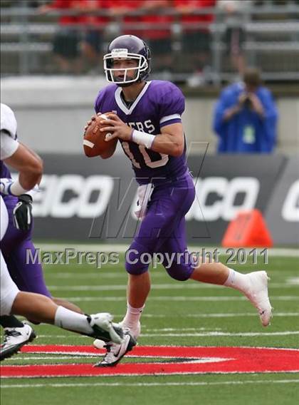 Thumbnail 1 in St. Xavier vs. Pickerington Central (Kirk Herbstreit National Kickoff Classic) photogallery.