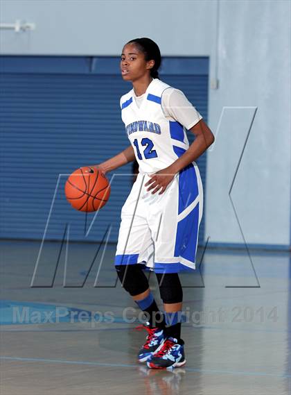 Thumbnail 1 in Lynwood vs. Windward  (Palisades Beach Invitational) photogallery.