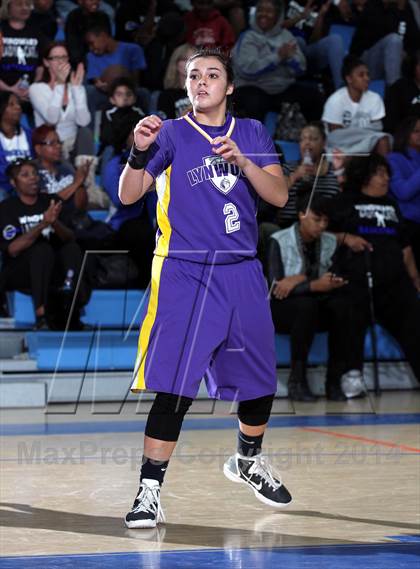Thumbnail 2 in Lynwood vs. Windward  (Palisades Beach Invitational) photogallery.