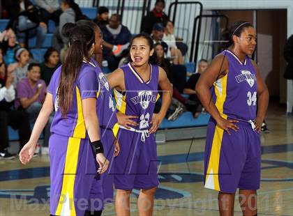 Thumbnail 2 in Lynwood vs. Windward  (Palisades Beach Invitational) photogallery.