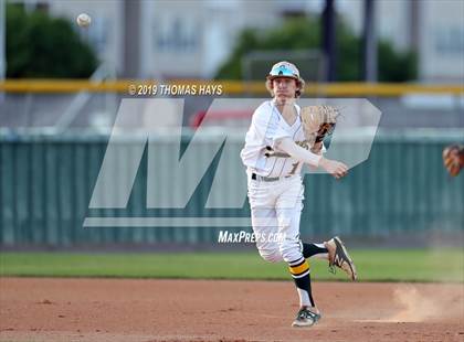 Thumbnail 3 in Southwood @ Captain Shreve photogallery.